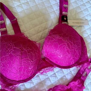 NEW! VICTORIA SECRET VERY SEXY LACE HEART SHINE PUSH UP BRA 34C SET FUCHSIA 💖